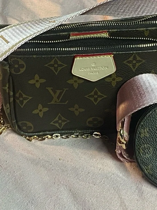 Louis Vuitton Monogram Multi-Pochette with Pink Strap and Gold Chain - Picture 1 of 1